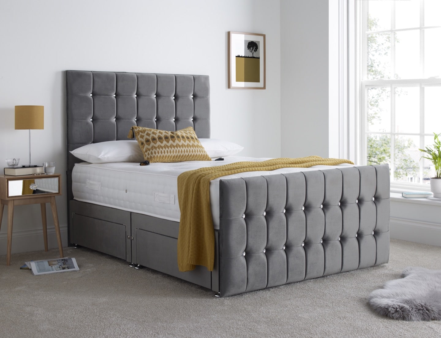 Bedford Divan