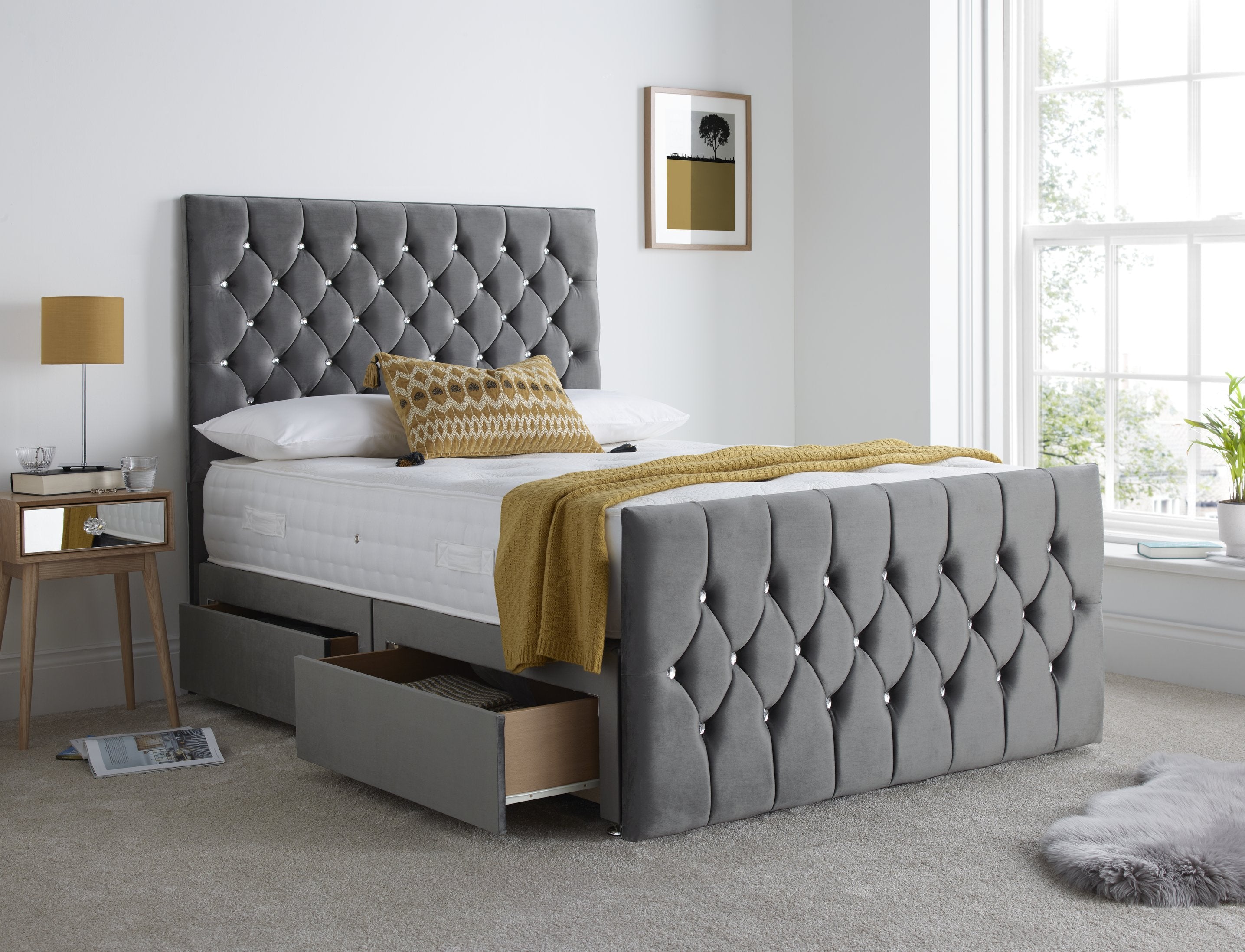 Soho Divan